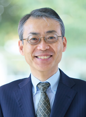 教授 鹿嶋 洋