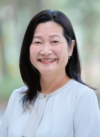准教授 栗山 恵子