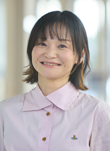 准教授 西川 里織